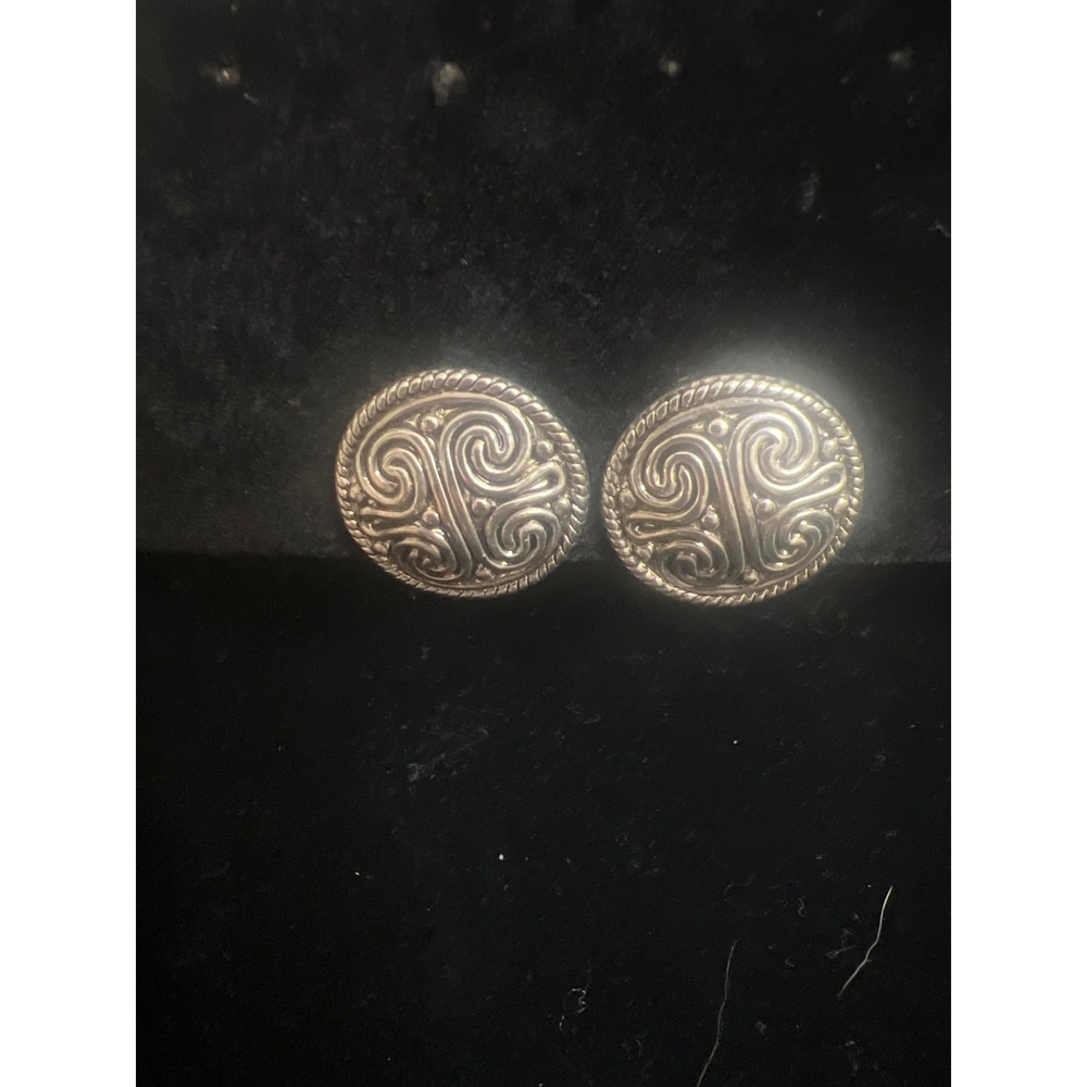 Vtg Silver Tone Celtic Swirl Round Stud Earrings